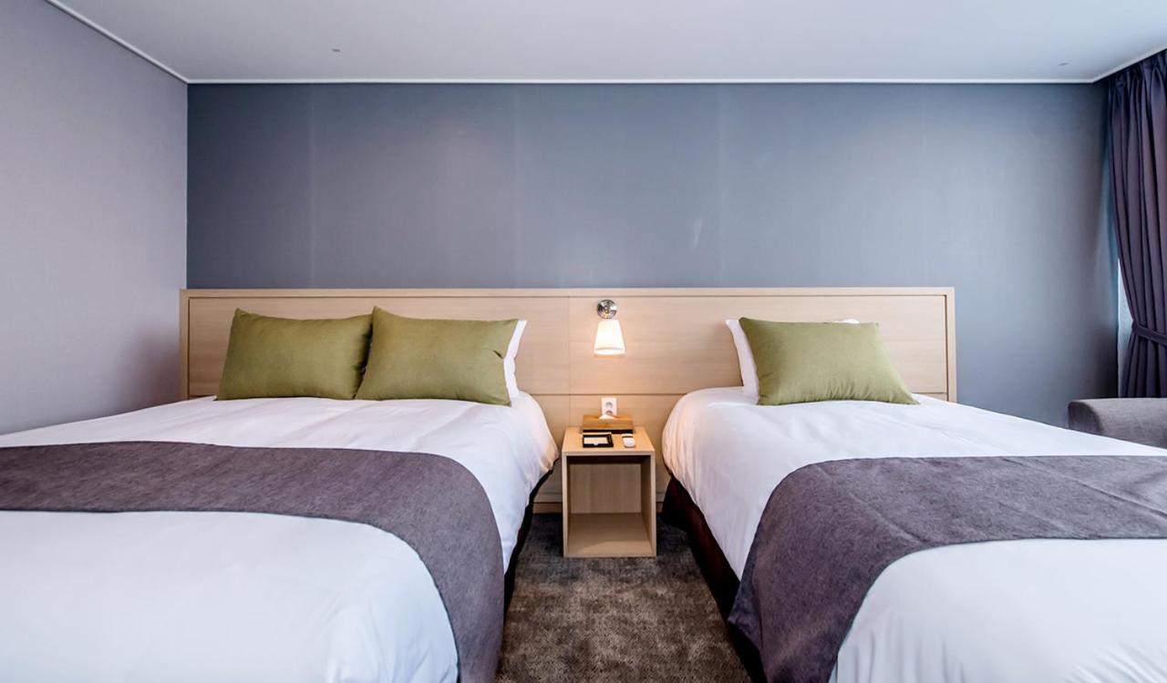 Hotel Shalom Csedzsu Kültér fotó