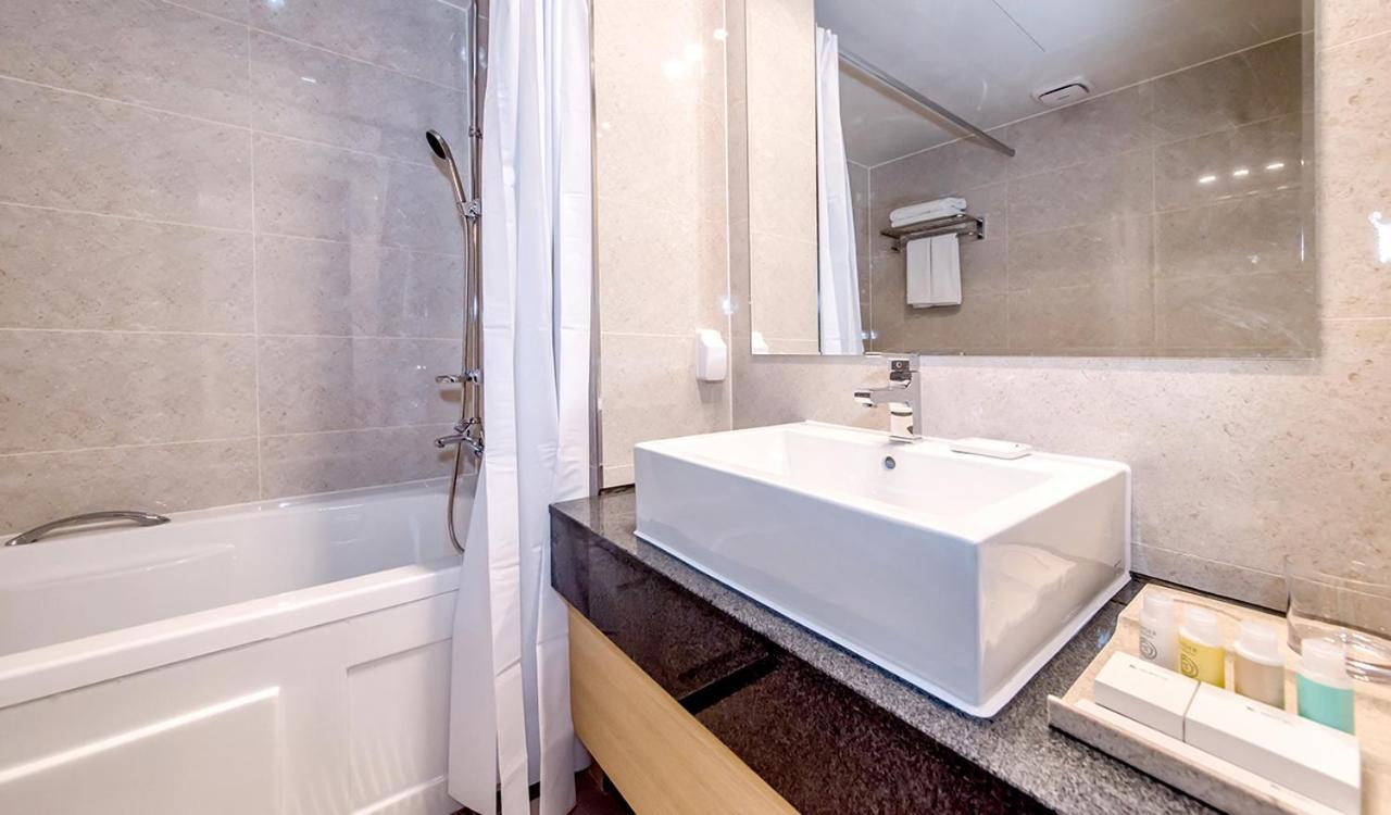 Hotel Shalom Csedzsu Kültér fotó