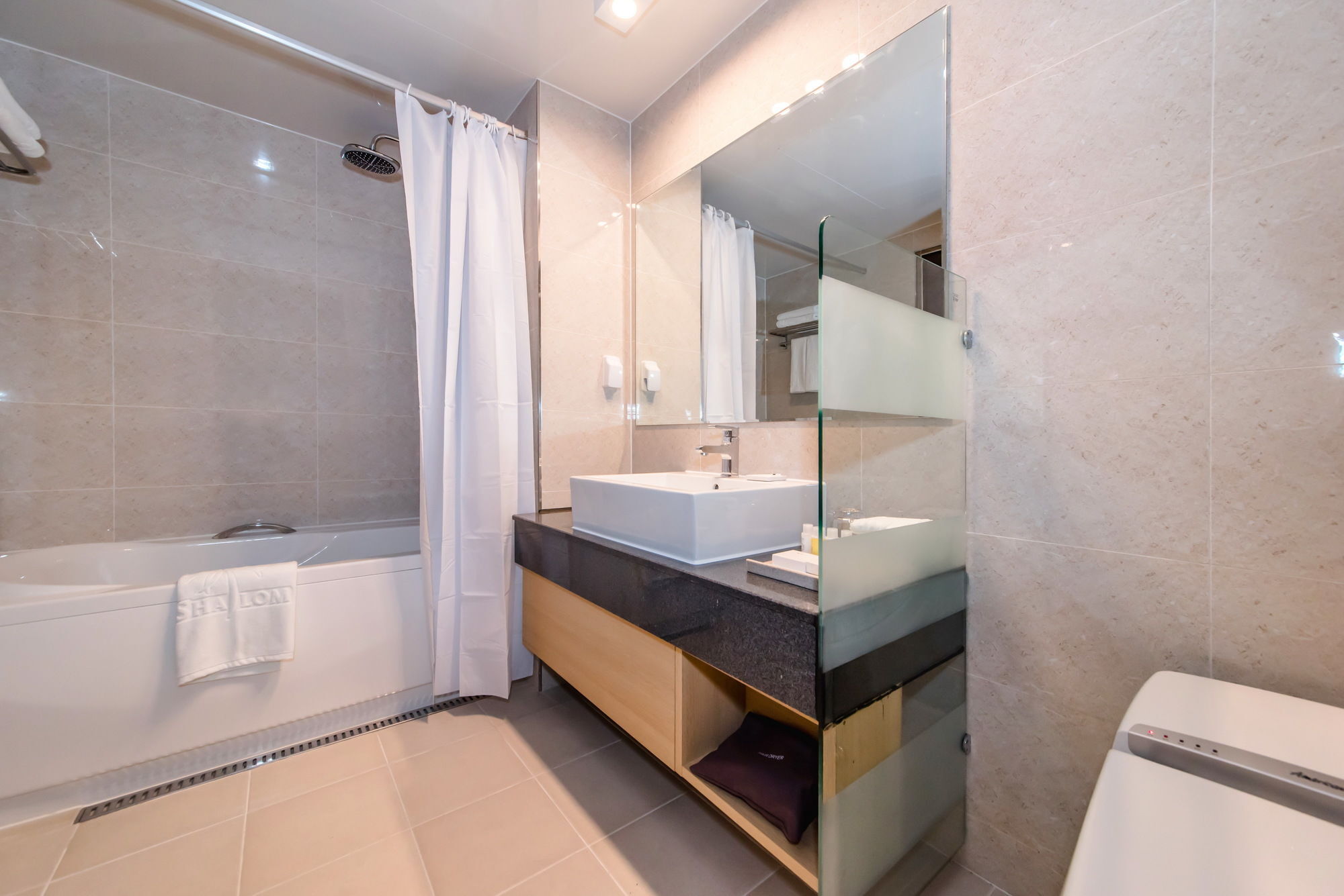Hotel Shalom Csedzsu Kültér fotó